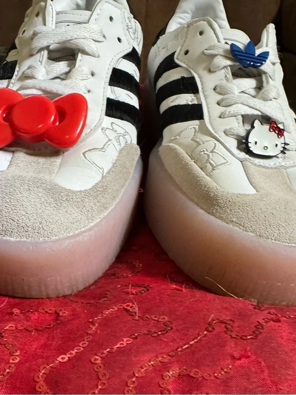 EUC ADIDAS SAMBAE X HELLO KITTY collab platform shoes. All 3 charms included.